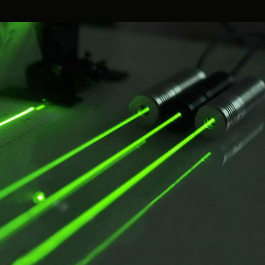 532nm 30mw~50mw Módulo láser verde Dot/Line 18mmx75mm Collimation Lasers